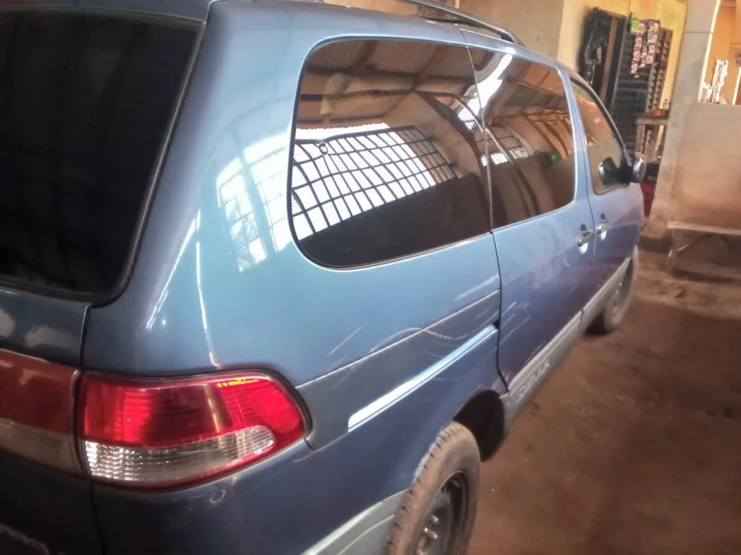 2002 Toyota sienna